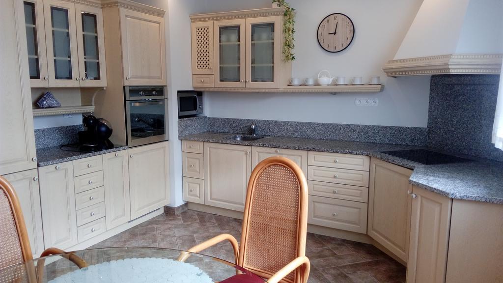 Apartment Amber 127M2 + Terrace Gdynia Buitenkant foto